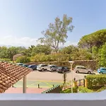 Appartement Bright Pool Walk To - Playa Real - Pass The Keys Marbellac