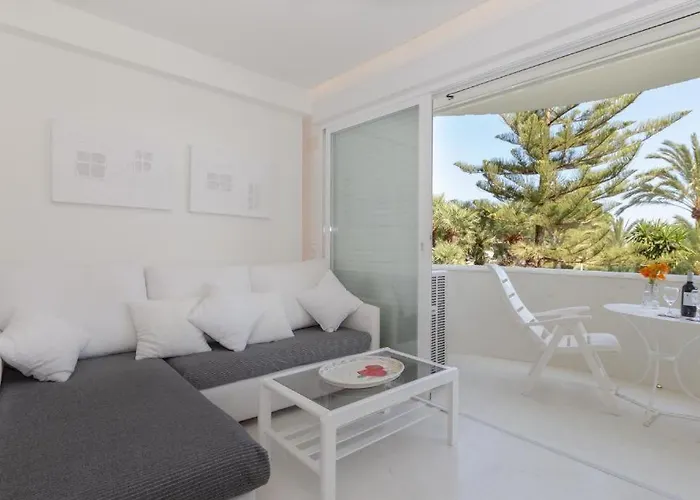 Bright Pool Walk To - Playa Real - Pass The Keys Апартаменты *